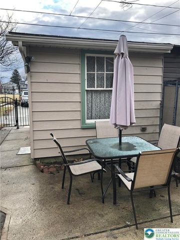 1214 Maple Street, Bethlehem City, PA 18018
