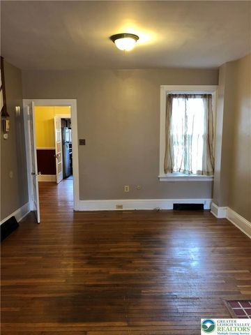1214 Maple Street, Bethlehem City, PA 18018