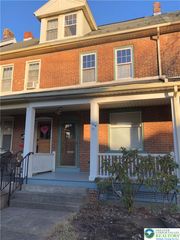 1214 Maple Street, Bethlehem City, PA 18018