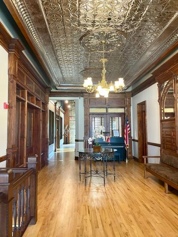 106 Stephen Street 202, Lemont, IL 60439