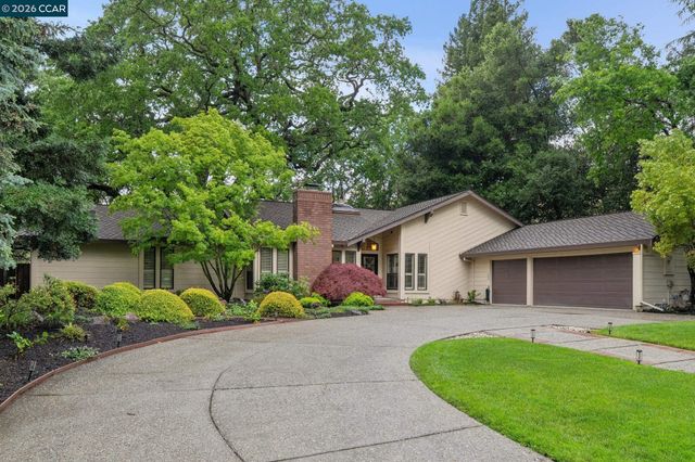 2165 Canyon Oak Ln, Danville, CA 94506