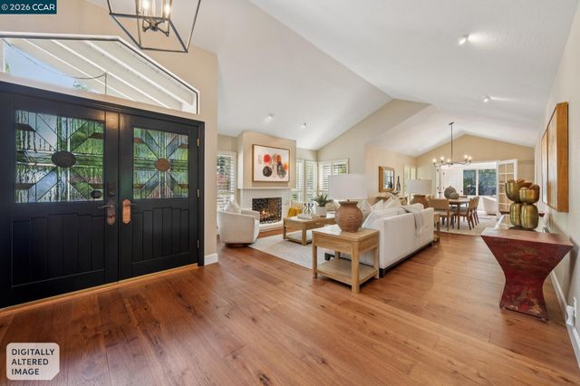 2165 Canyon Oak Ln, Danville, CA 94506