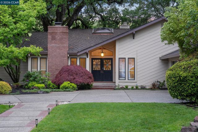 2165 Canyon Oak Ln, Danville, CA 94506