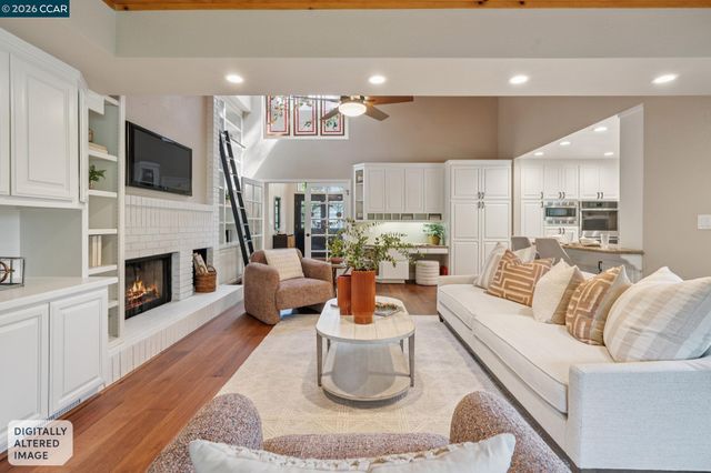 2165 Canyon Oak Ln, Danville, CA 94506