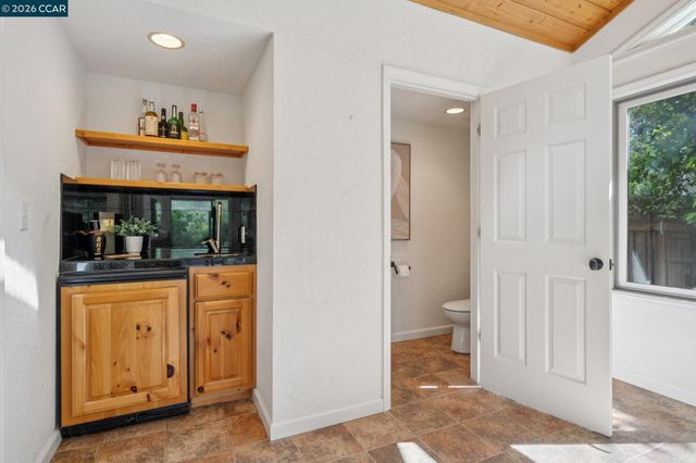 2165 Canyon Oak Ln, Danville, CA 94506