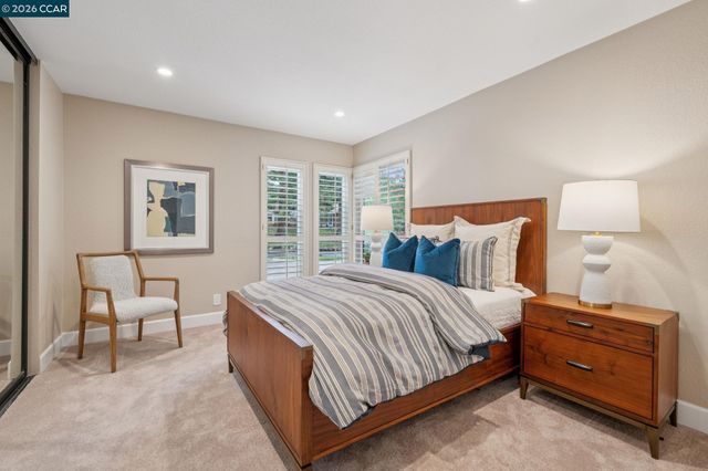 2165 Canyon Oak Ln, Danville, CA 94506