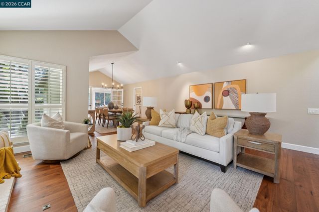 2165 Canyon Oak Ln, Danville, CA 94506