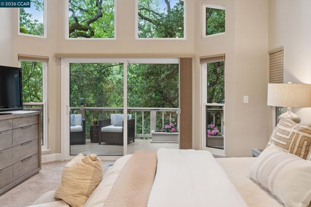 2165 Canyon Oak Ln, Danville, CA 94506