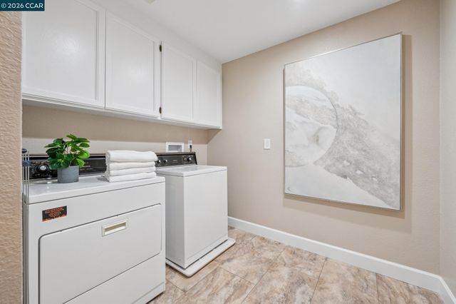 2165 Canyon Oak Ln, Danville, CA 94506