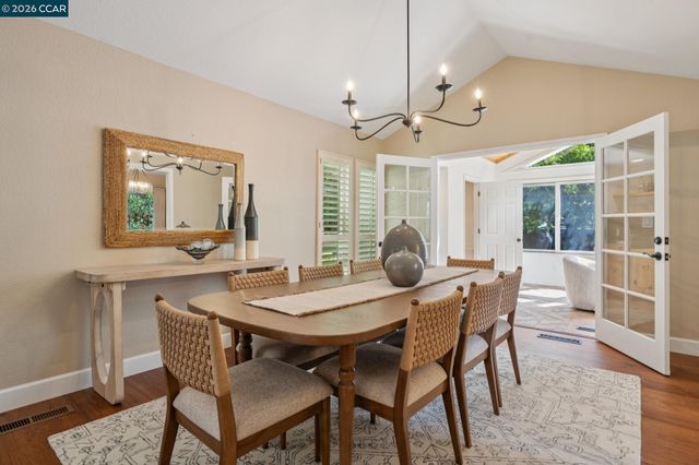 2165 Canyon Oak Ln, Danville, CA 94506