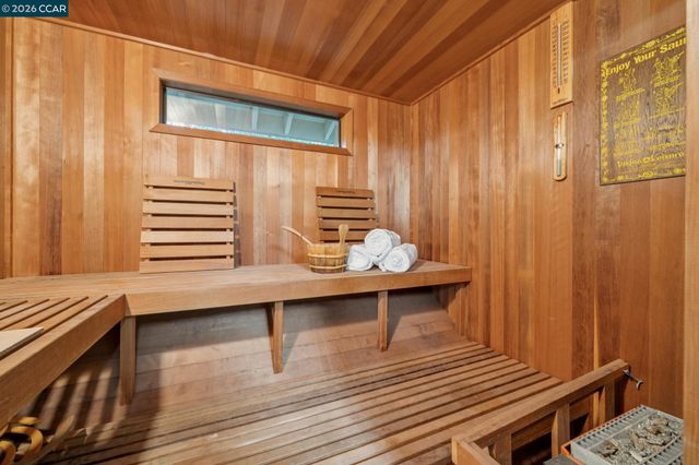 2165 Canyon Oak Ln, Danville, CA 94506