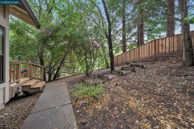 2165 Canyon Oak Ln, Danville, CA 94506