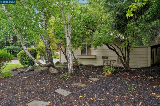 2165 Canyon Oak Ln, Danville, CA 94506