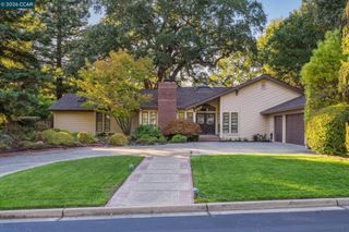 2165 Canyon Oak Ln, Danville, CA 94506