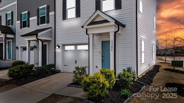 13304 Porter Creek Road, Charlotte, NC 28262