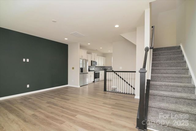 13304 Porter Creek Road, Charlotte, NC 28262