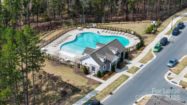13304 Porter Creek Road, Charlotte, NC 28262