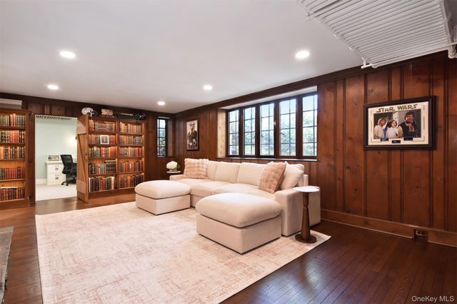 41 Summit Avenue, Bronxville, NY 10708