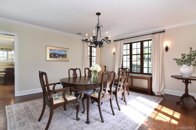 41 Summit Avenue, Bronxville, NY 10708