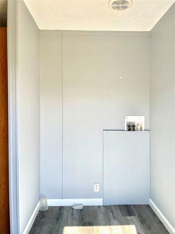 16657 E Forrestal, Montgomery, TX 77316