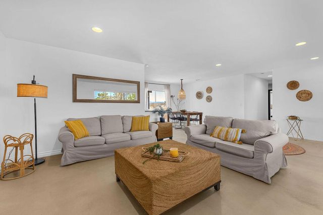 56625 Lowe Avenue, Yucca Valley, CA 92284