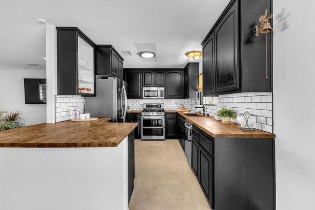 56625 Lowe Avenue, Yucca Valley, CA 92284