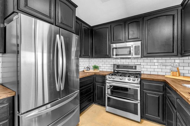 56625 Lowe Avenue, Yucca Valley, CA 92284