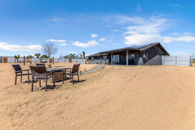 56625 Lowe Avenue, Yucca Valley, CA 92284