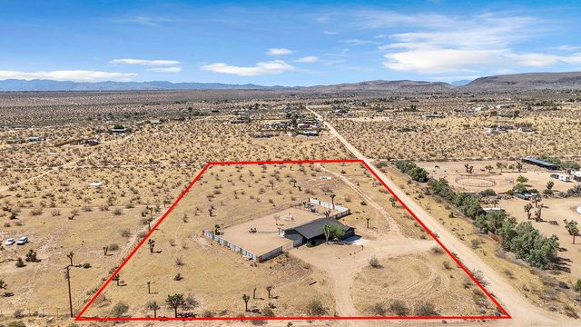 56625 Lowe Avenue, Yucca Valley, CA 92284