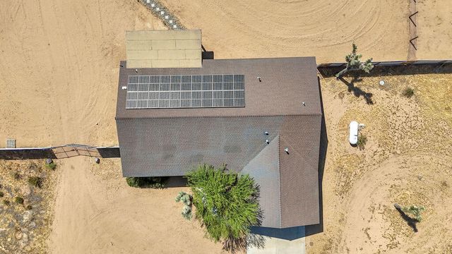 56625 Lowe Avenue, Yucca Valley, CA 92284