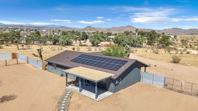 56625 Lowe Avenue, Yucca Valley, CA 92284