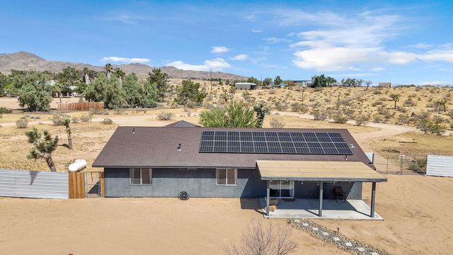 56625 Lowe Avenue, Yucca Valley, CA 92284
