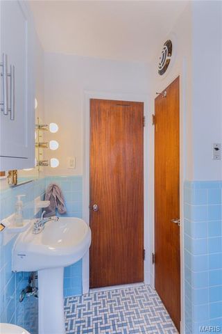 5538 Mardel Avenue, St Louis, MO 63109