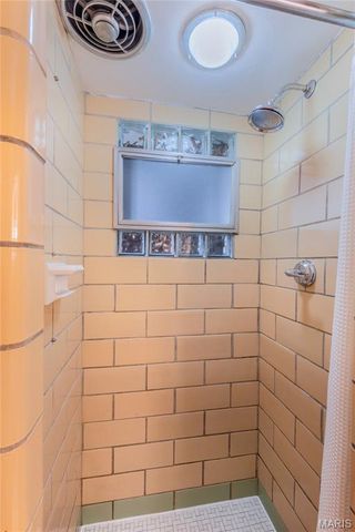 5538 Mardel Avenue, St Louis, MO 63109