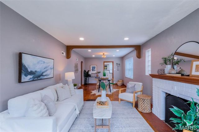 5538 Mardel Avenue, St Louis, MO 63109