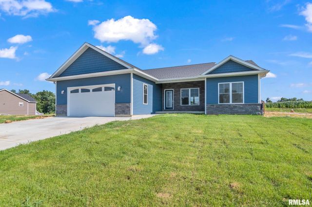 72 Moonlight Court, Chatham, IL 62629