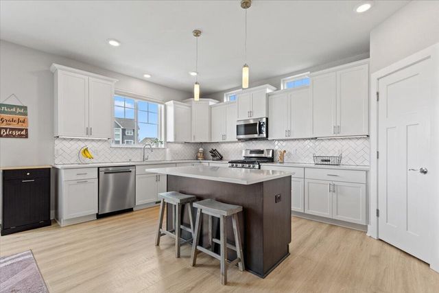 W158N6711 Tamarack TRAIL, Menomonee Falls, WI 53051