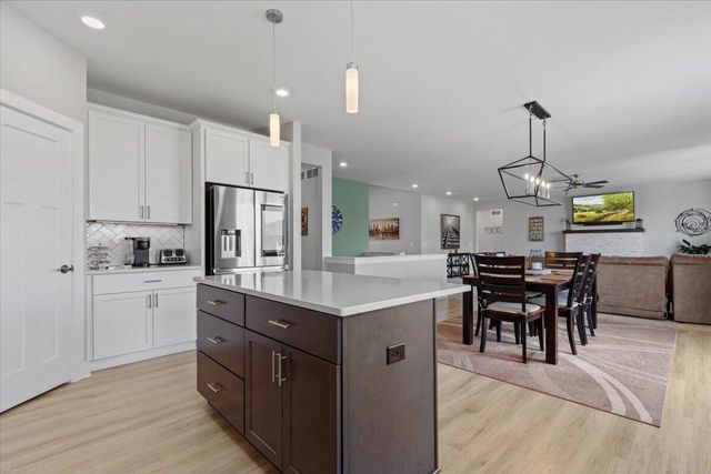 W158N6711 Tamarack TRAIL, Menomonee Falls, WI 53051