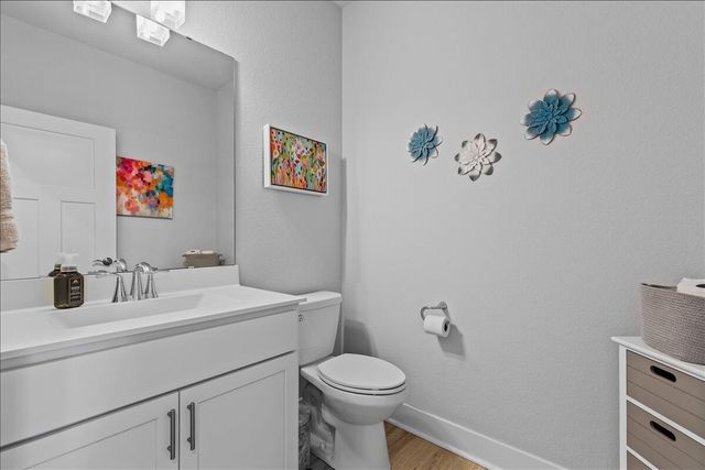 W158N6711 Tamarack TRAIL, Menomonee Falls, WI 53051