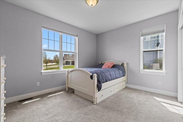 W158N6711 Tamarack TRAIL, Menomonee Falls, WI 53051