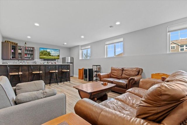 W158N6711 Tamarack TRAIL, Menomonee Falls, WI 53051