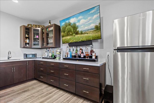 W158N6711 Tamarack TRAIL, Menomonee Falls, WI 53051