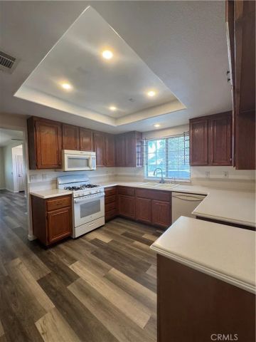844 La Morena, Hemet, CA 92545