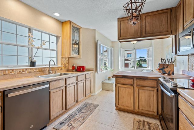 9244 July Ln, St Augustine, FL 32080