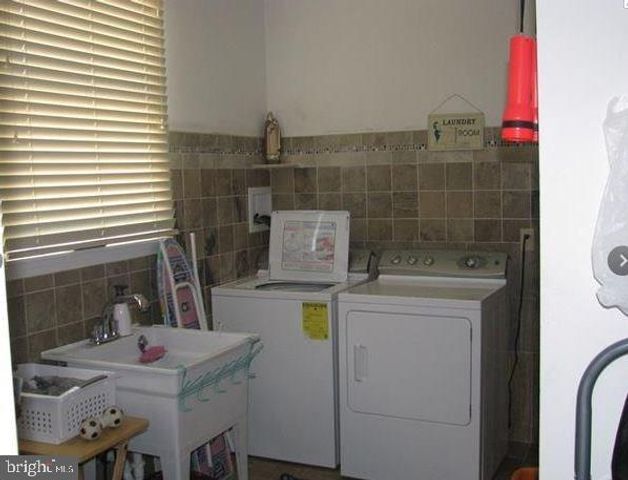 967 BEACH HAVEN WEST BLVD, Manahawkin, NJ 08050