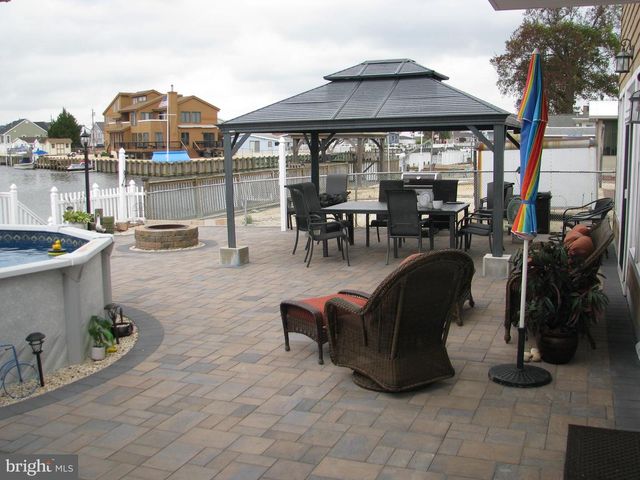 967 BEACH HAVEN WEST BLVD, Manahawkin, NJ 08050
