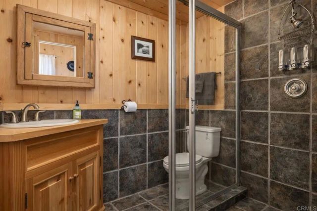 651 S Knight Avenue, Big Bear Lake, CA 92315