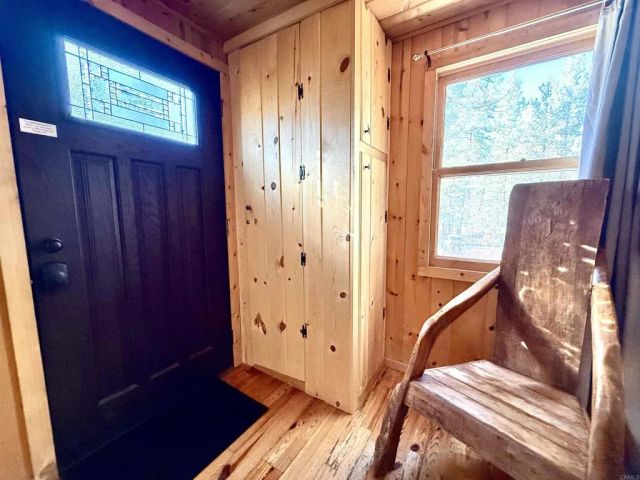 651 S Knight Avenue, Big Bear Lake, CA 92315