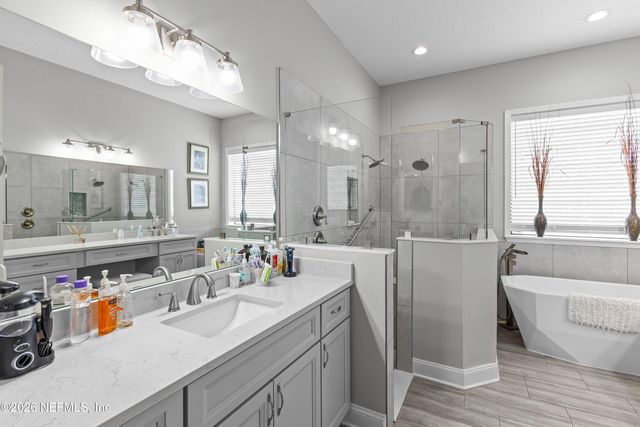 12130 RED BARN Court, Jacksonville, FL 32226