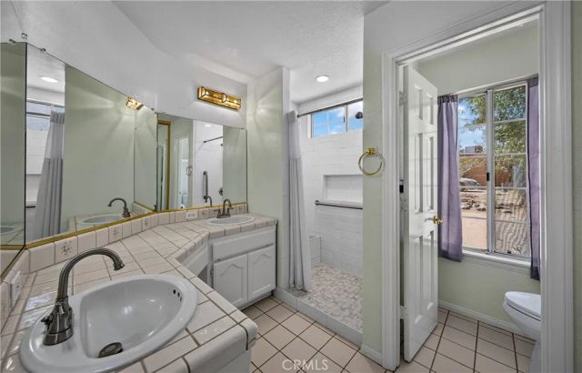 10658 9th Avenue, Hesperia, CA 92345